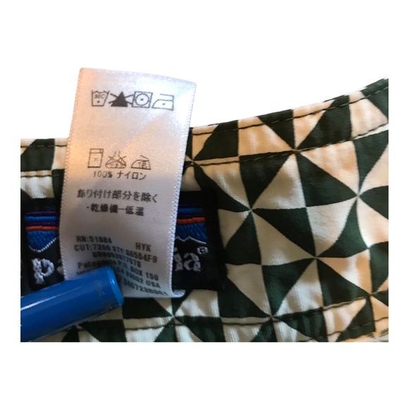 Patagonia Wavefarer Board Shorts - Picture 5 of 5